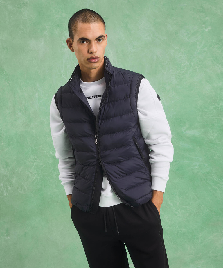 Superlight, semi-matt sleeveless jacket - Gilet & sleeveless jacket for men | Peuterey