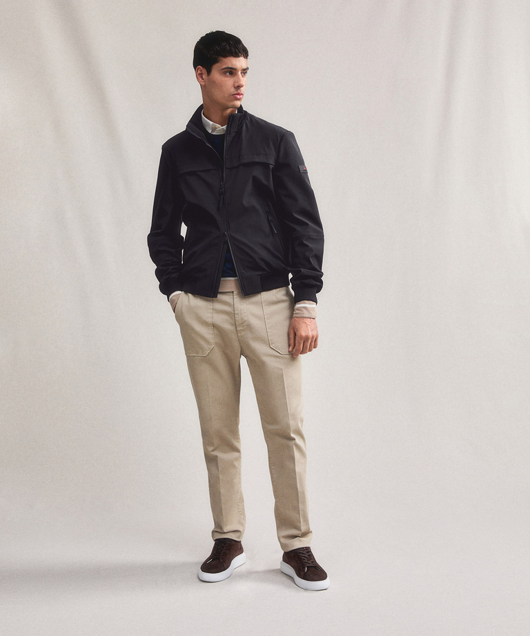 Bomberjacke aus glattem Stretch-Stoff - Leichte Jacken für Herren | Peuterey