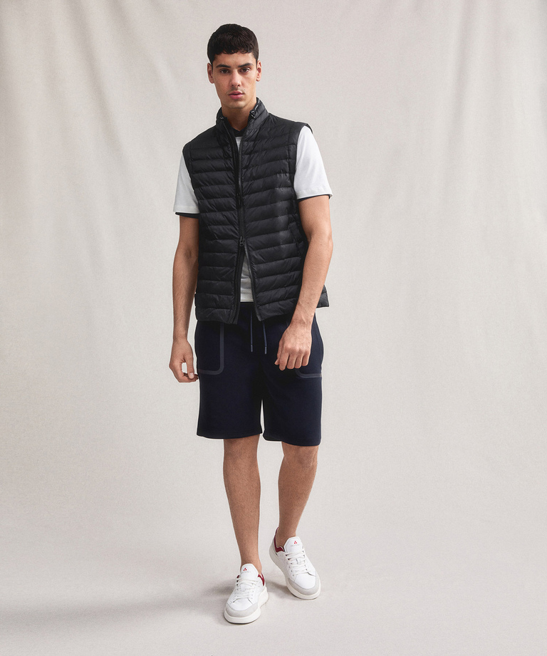 Ultra-lightweight and semi-shiny vest - Men's water repellent jackets | Peuterey