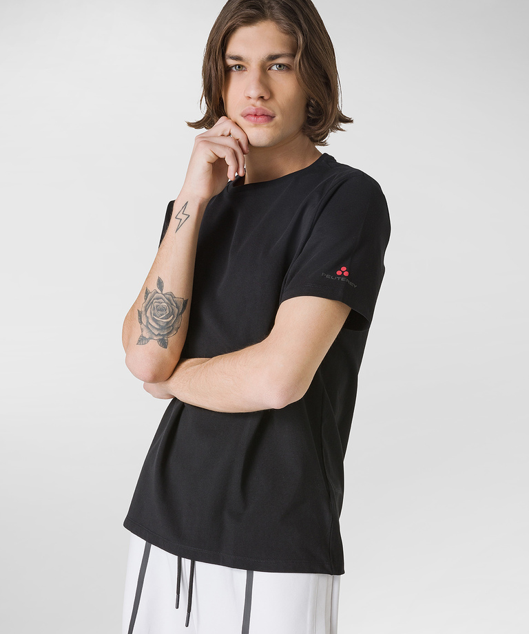 T-shirt with small logo on the sleeve - Bestsellers | Peuterey