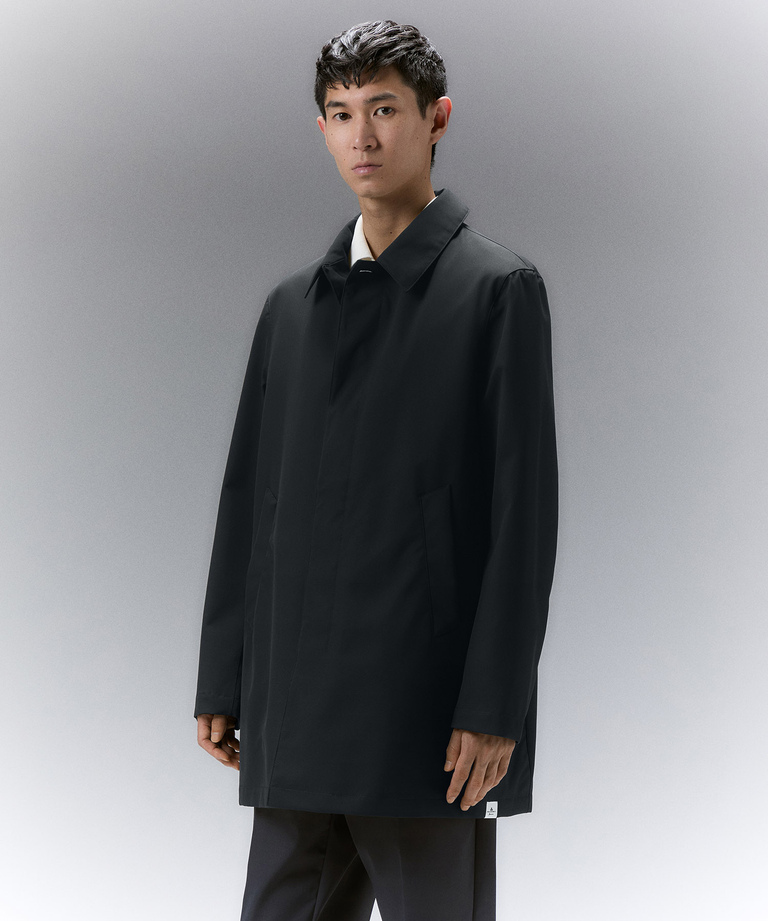 Trench lungo idrorepellente