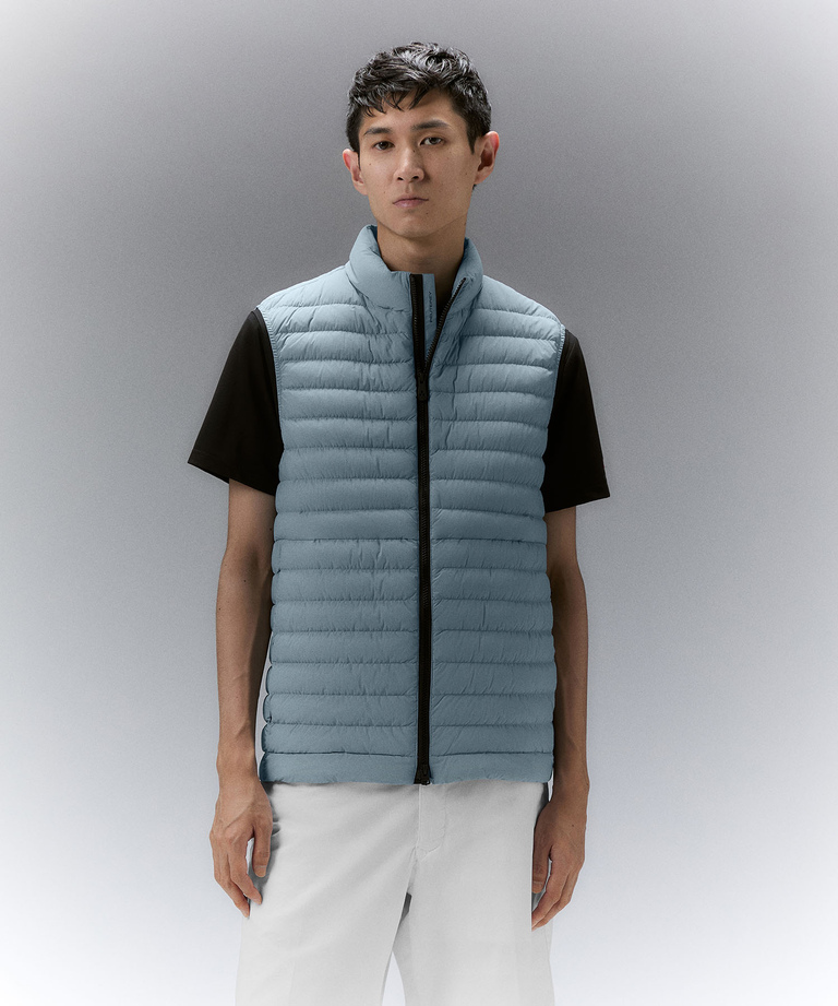 Ultra-lightweight semi-shiny vest
