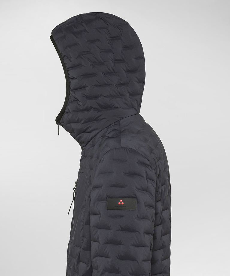 Stretch down jacket with geometric quilting