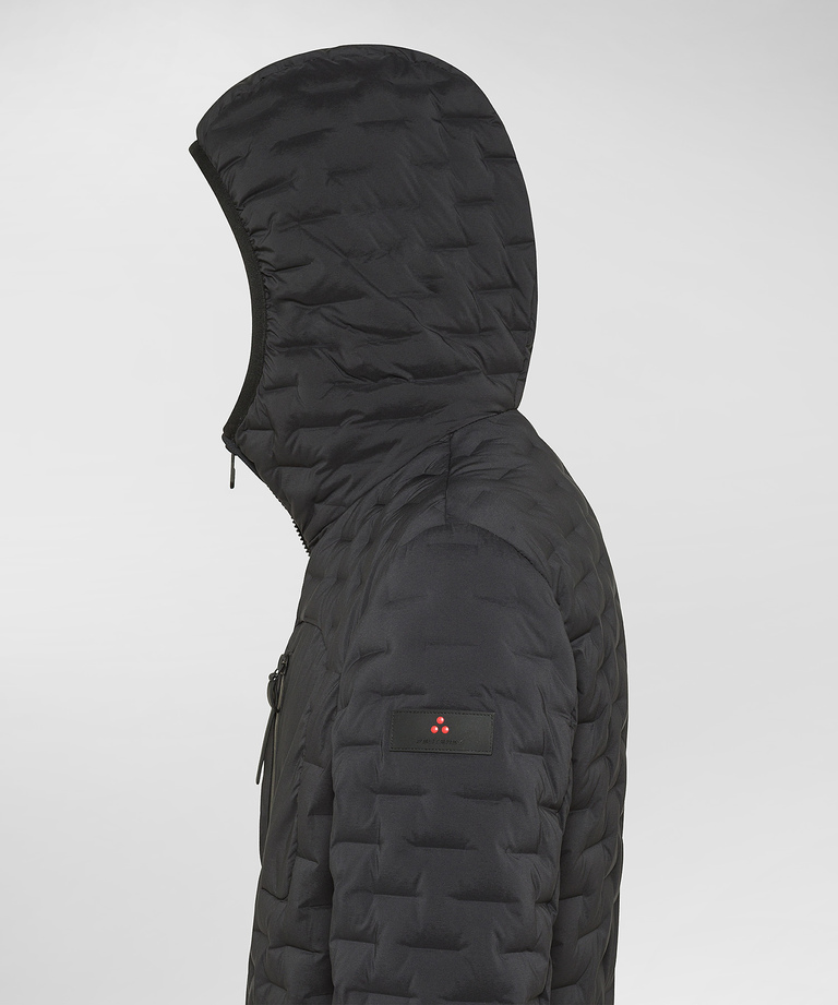 Stretch down jacket with geometric quilting