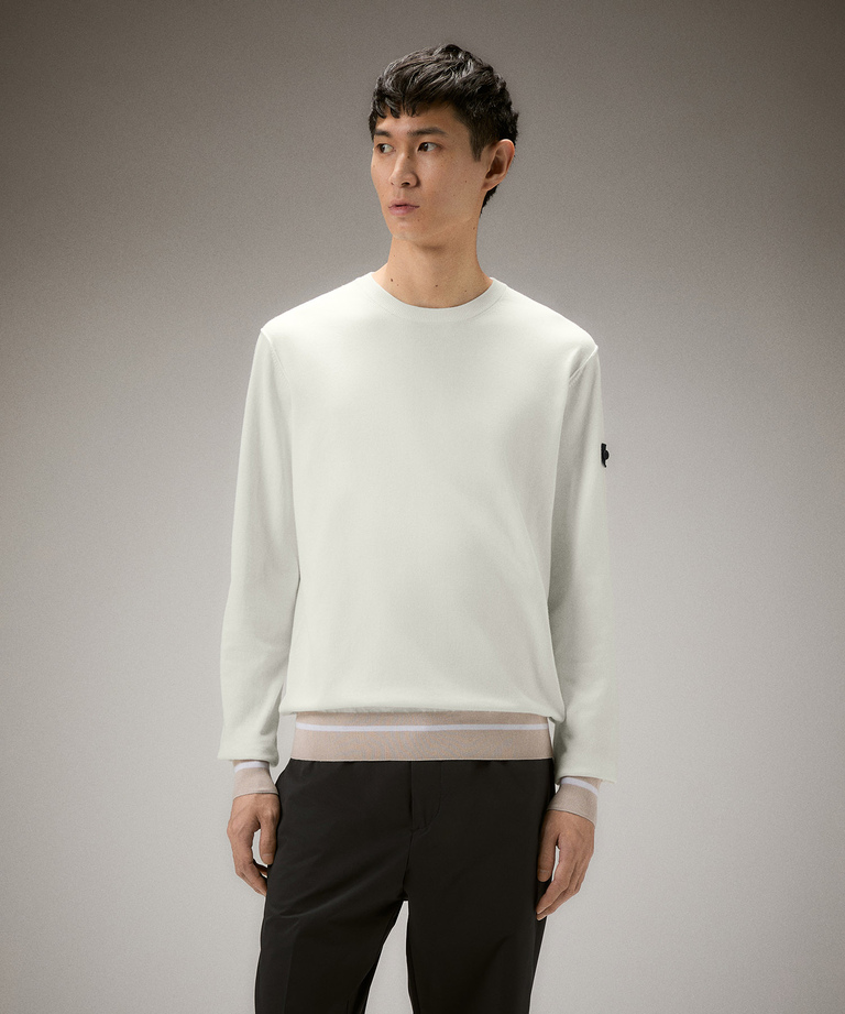 Cotton knit sweater with contrasting details