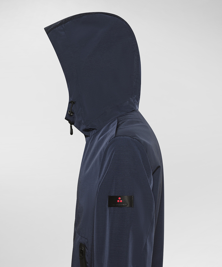 Bomber con cappuccio in tela leggera