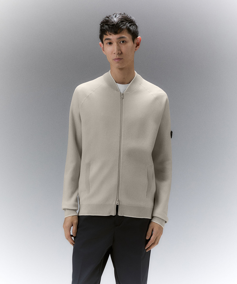 Maglia full zip effetto felpa