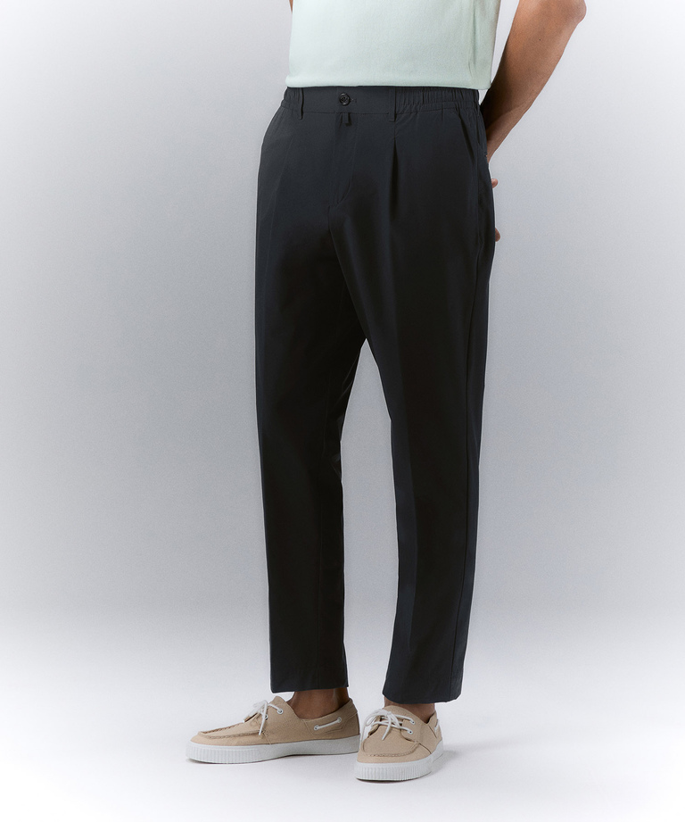 Comfortable and elegant polyester fabric trousers