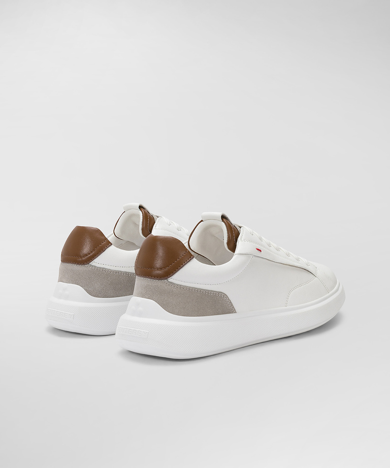 Sneakers with EVA sole and suede inserts