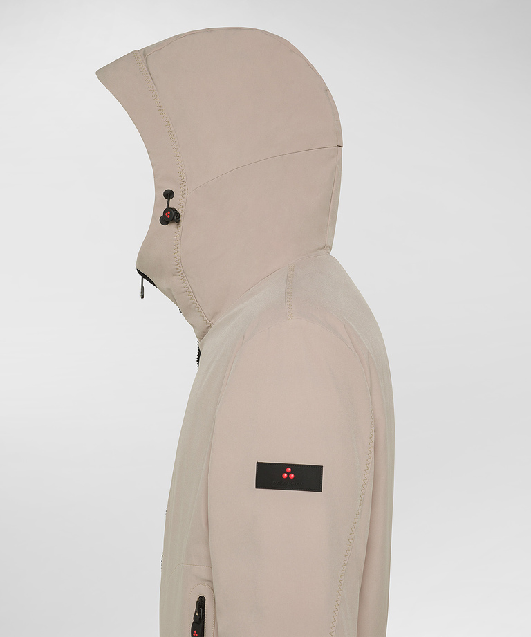 Short sports jacket
