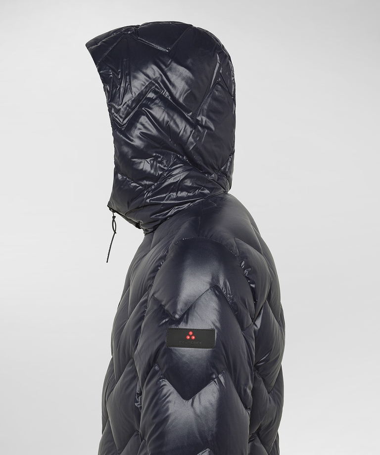 Chevron quilting down jacket