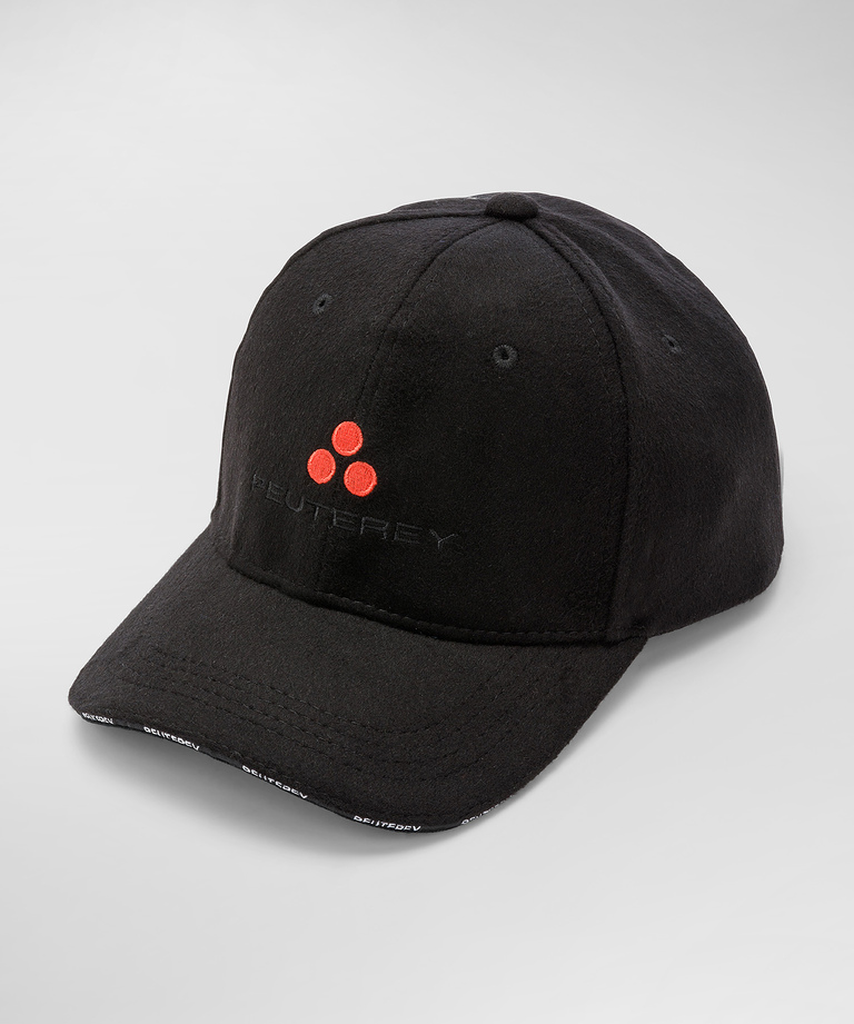 Cap with visor - Winter accessories for Men | Peuterey