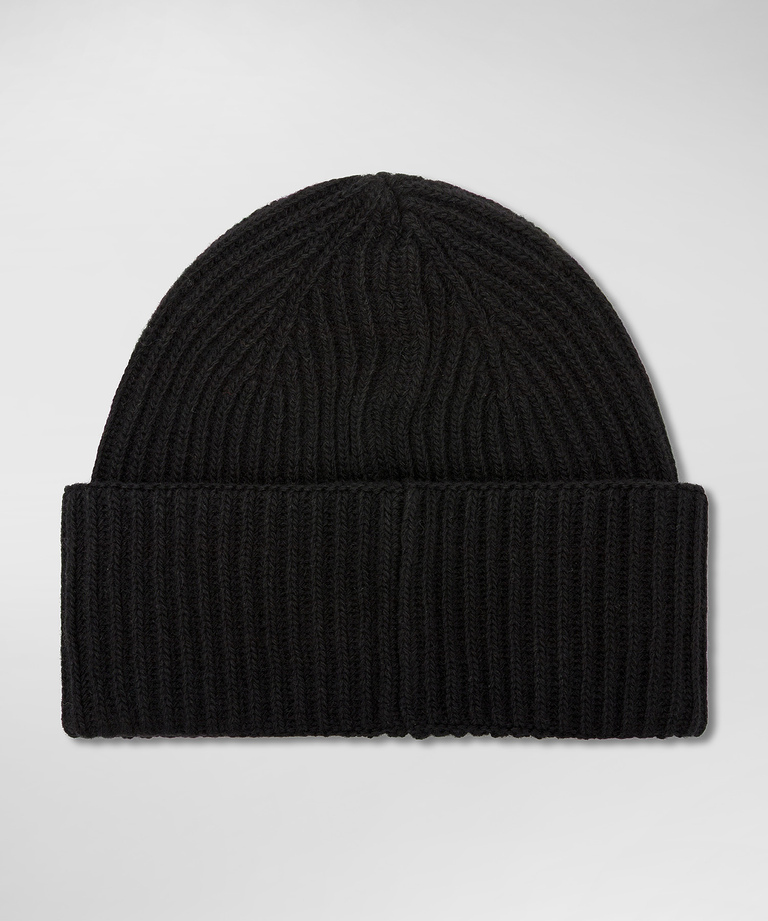 Ribbed cashmere blend hat