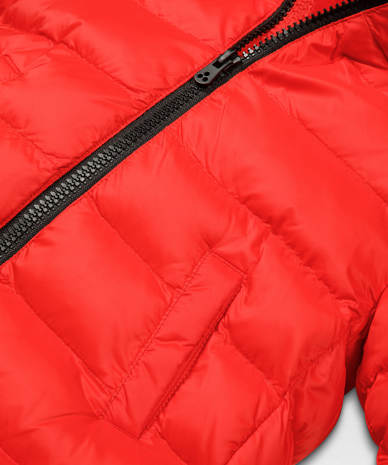Gesteppte Daunenjacke mit Kapuze