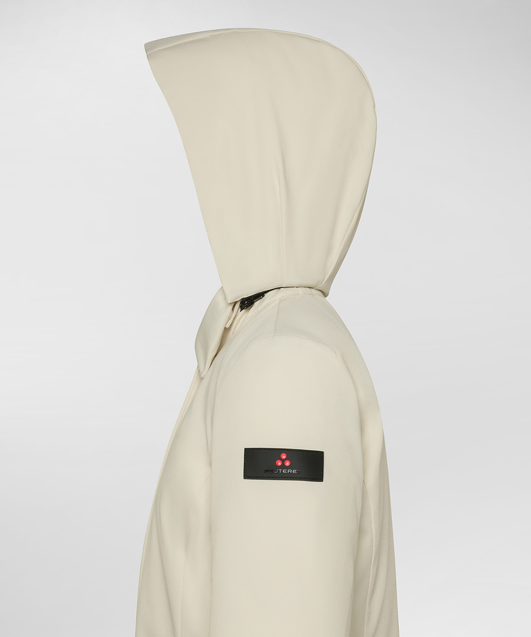 Smooth bi-stretch down jacket with collar