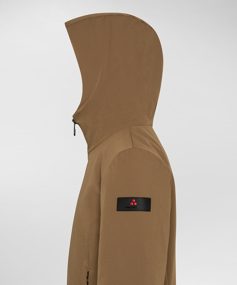 Active jacket with hood