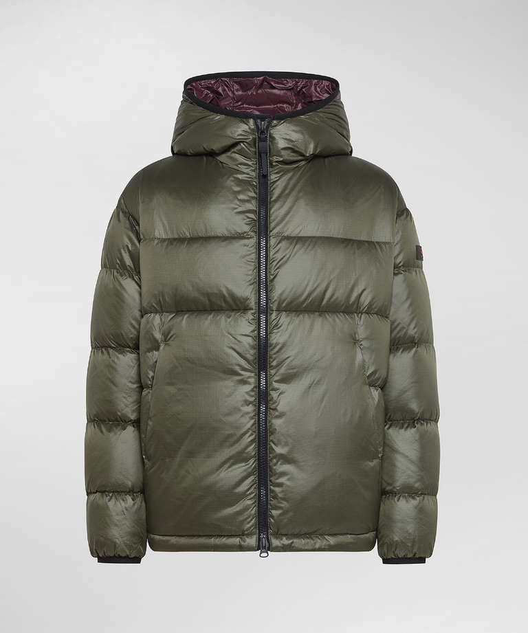 Comfortable and clean down jacket - Winter clothing for men | Peuterey
