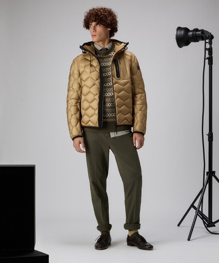 METRO MODE - Shop by look - Outfit Ideen | Peuterey