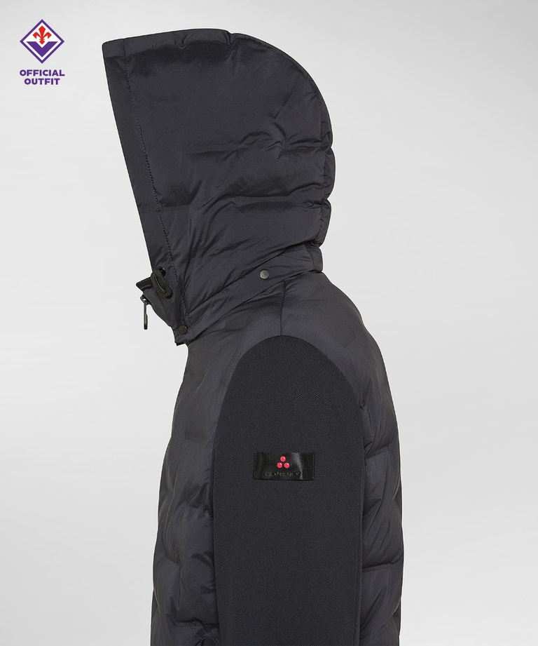 Double-material jacket with jacquard quilting