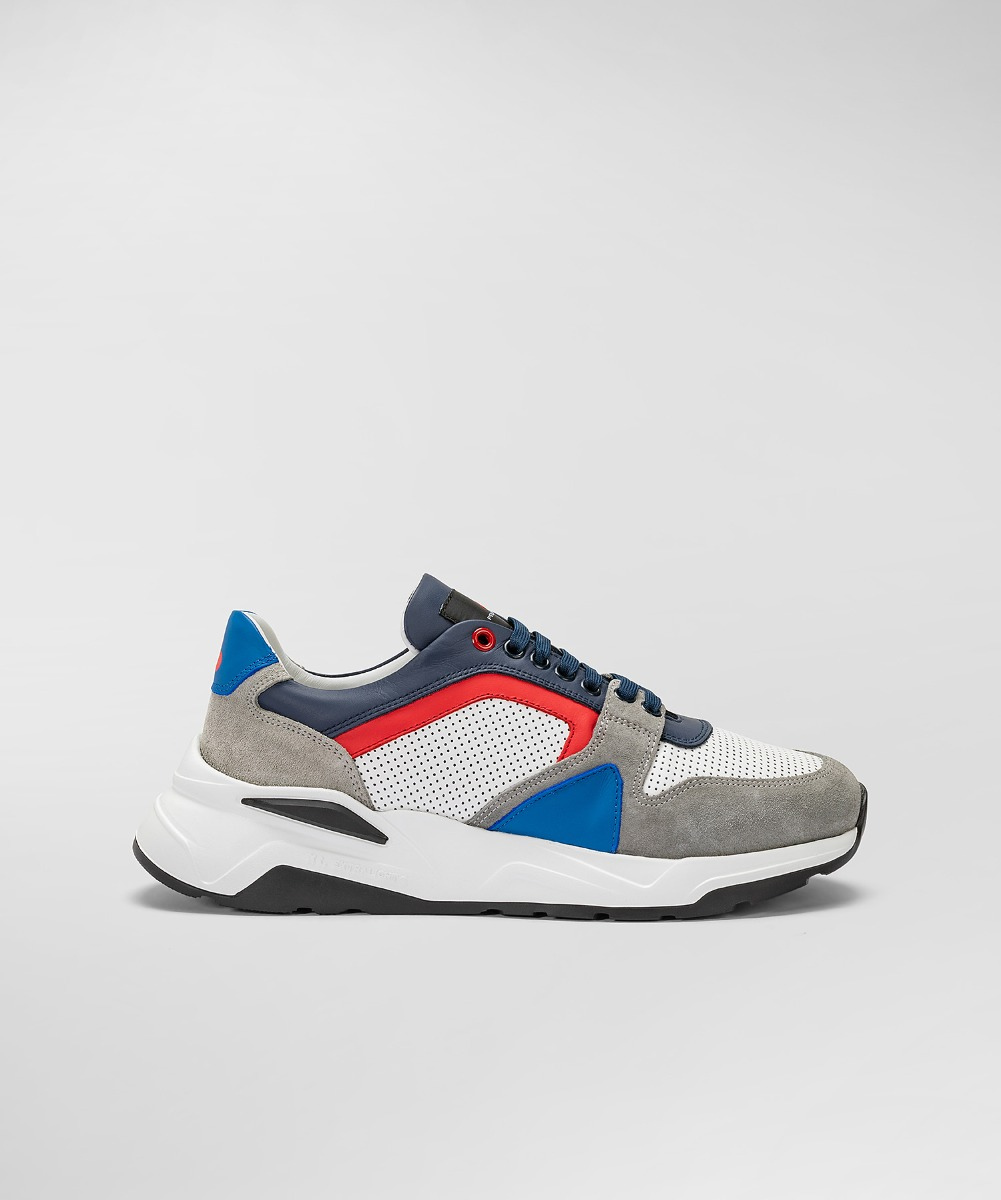 Sneakers in pelle con suola oversize, colore Grigio Tempesta - Grigio  Cenere | Peuterey