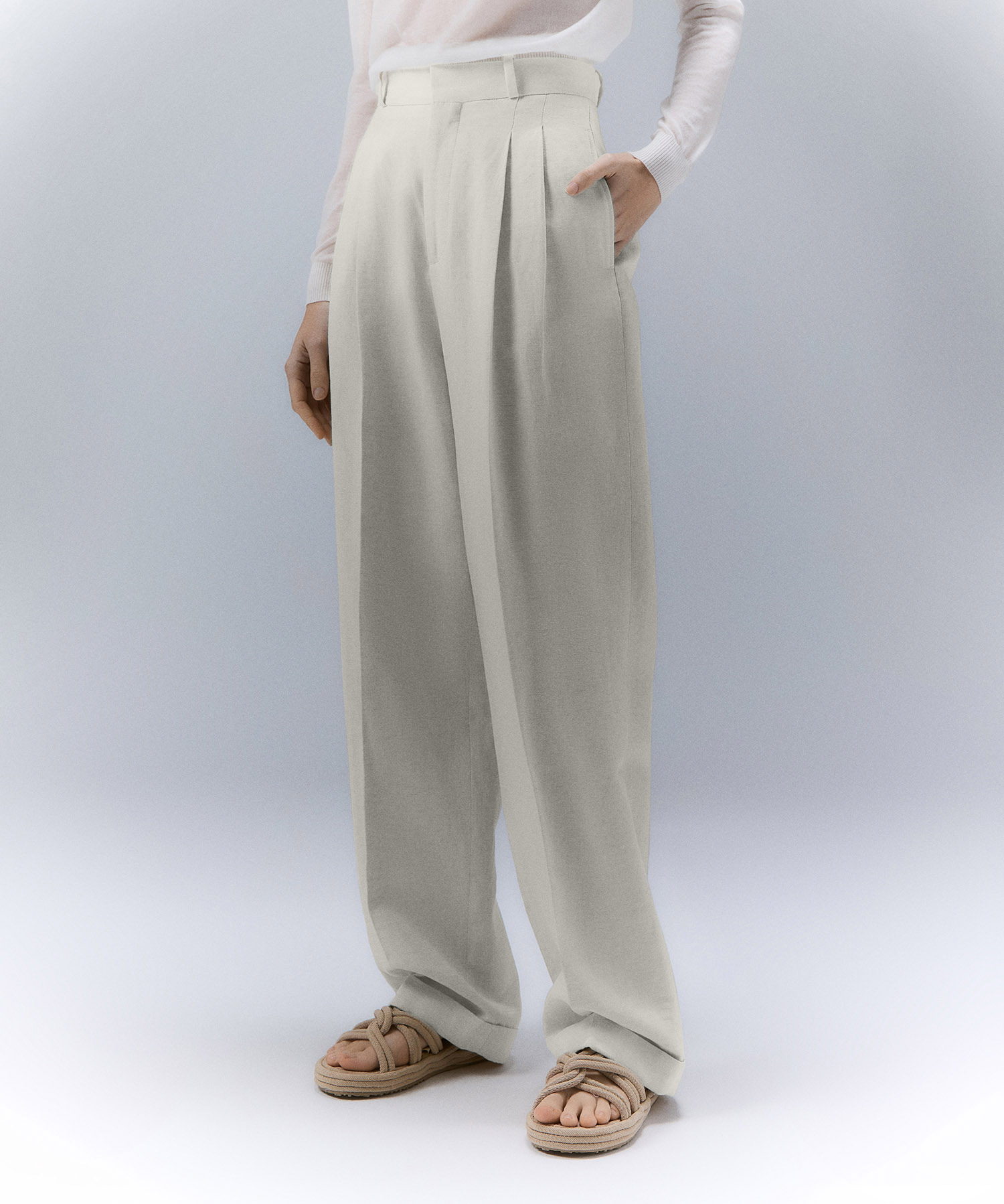 パンツ PEUTEREY Women Straight Pants PED537799012321NAT Beige Linen blend high-waisted trousers, color Natural | Peuterey
