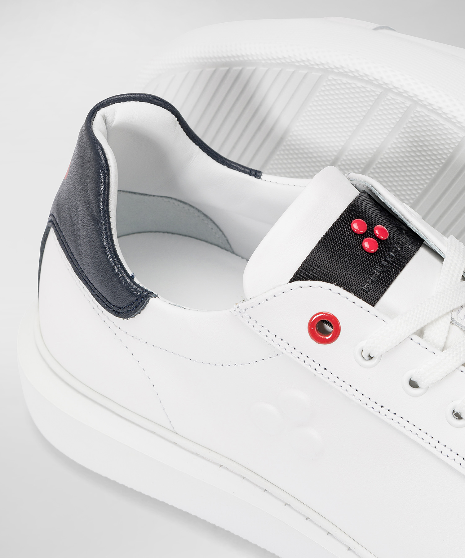 スニーカー PEUTEREY Men Sneakers PEU5522 99011309197 White PEUTEREY Men Sneakers PEU5522 99011309197 White (PEUTEREY