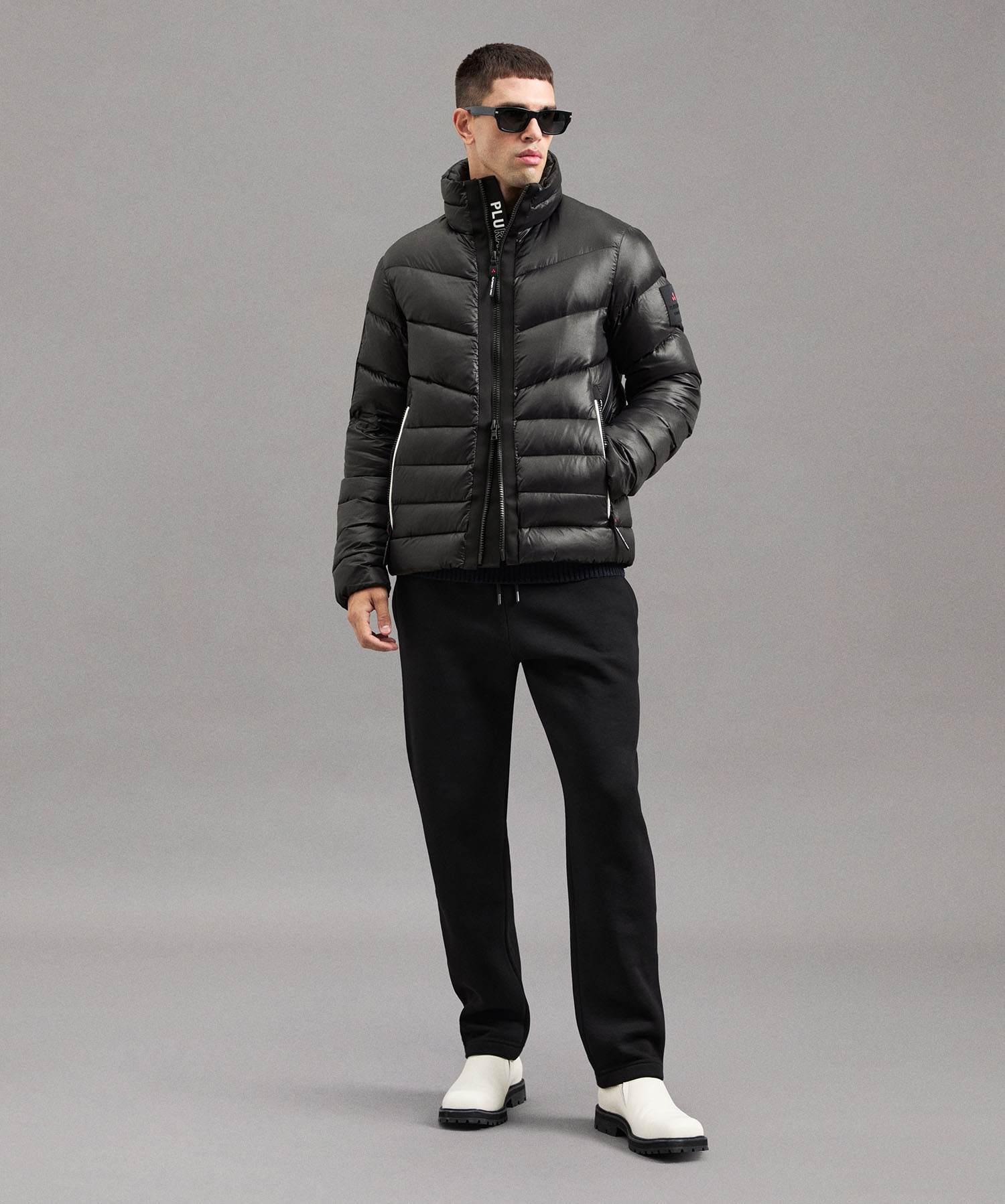 Short And Sporty Eco-Friendly Down Jacket, color Black