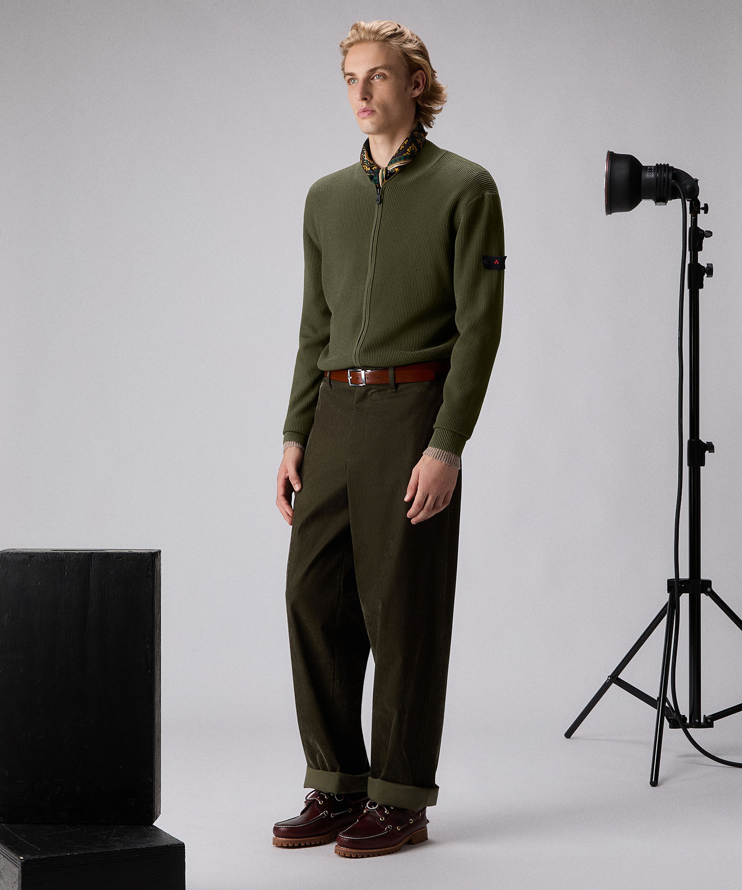 即完売】 LFYT Pinstripe Cotton Sweater Cotton sweater with zip for